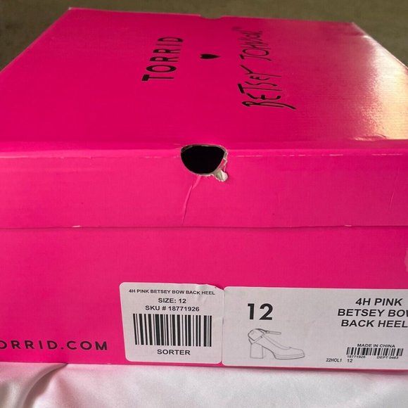 Torrid Betsey Johnson Pink Bow Back Heels Shoes 12WW - Picture 8 of 8